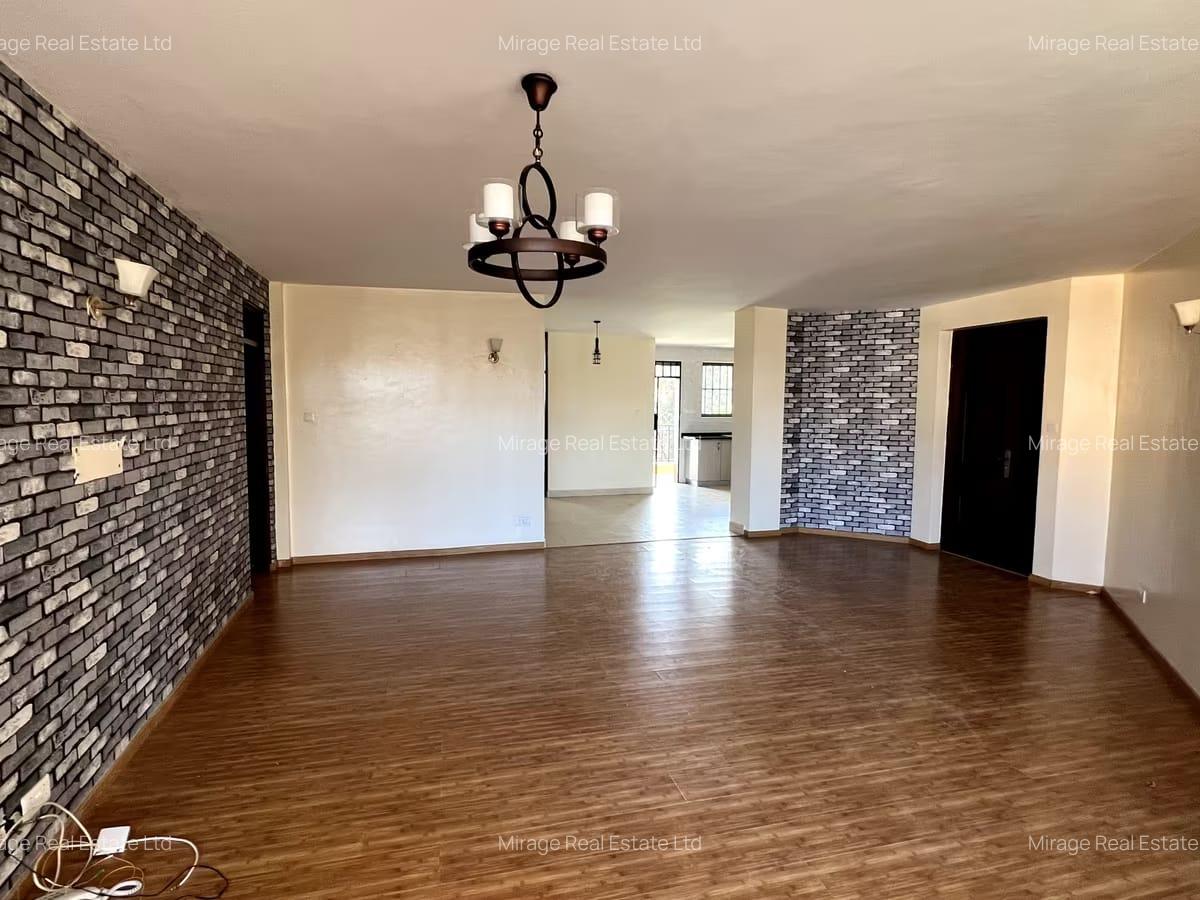 3 Bed Apartment with En Suite in Lavington - 18