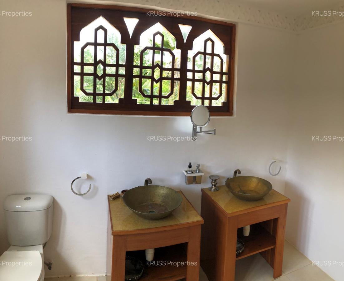 3 Bed House with En Suite in Vipingo - 6