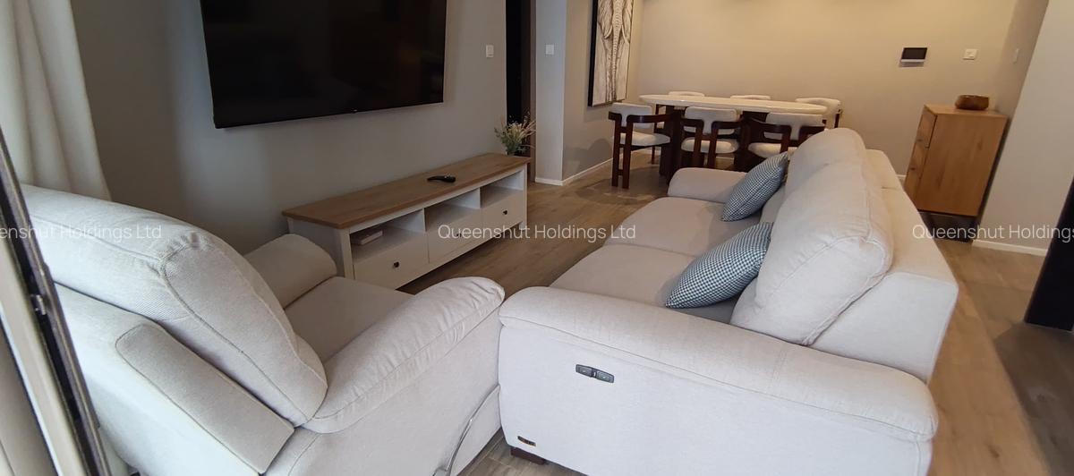 Furnished 2 Bed Apartment with En Suite in Rosslyn - 3