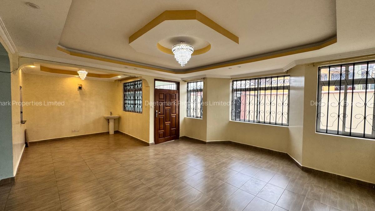 8 Bed Townhouse with En Suite at Langata - 5