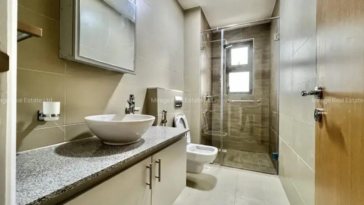 3 Bed Apartment with En Suite in Lavington - 17