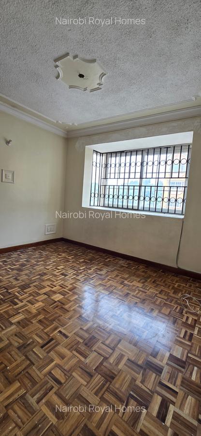 4 Bed Apartment with En Suite at Rhapta Road - 15