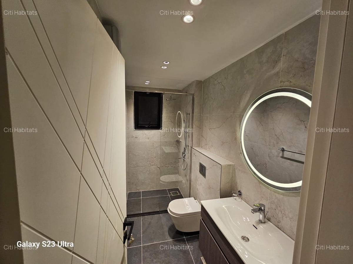 5 Bed Apartment with En Suite in Kilimani - 6