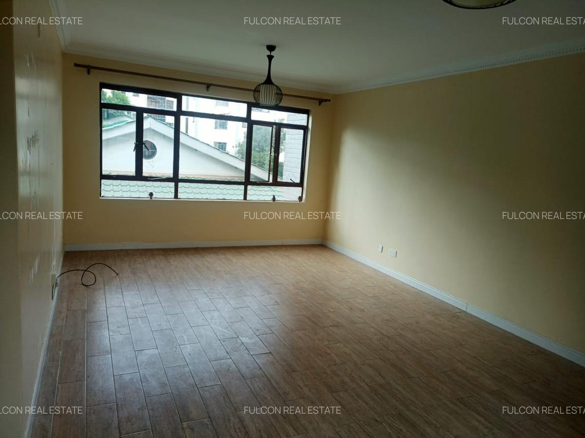 2 Bed Apartment with Swimming Pool in Kilimani - 11