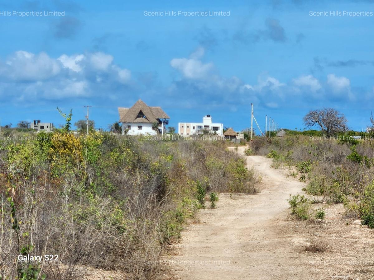5,000 ft² Land at Ocean Crest - 2