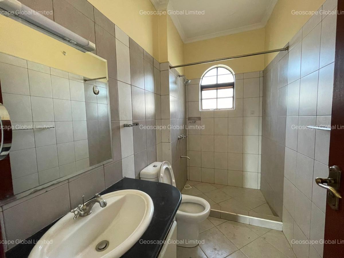 3 Bed House with En Suite in Kiambu Road - 10