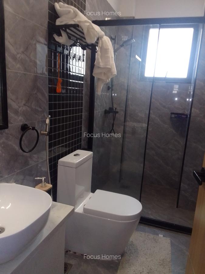 Serviced 2 Bed Apartment with En Suite in Kilimani - 14