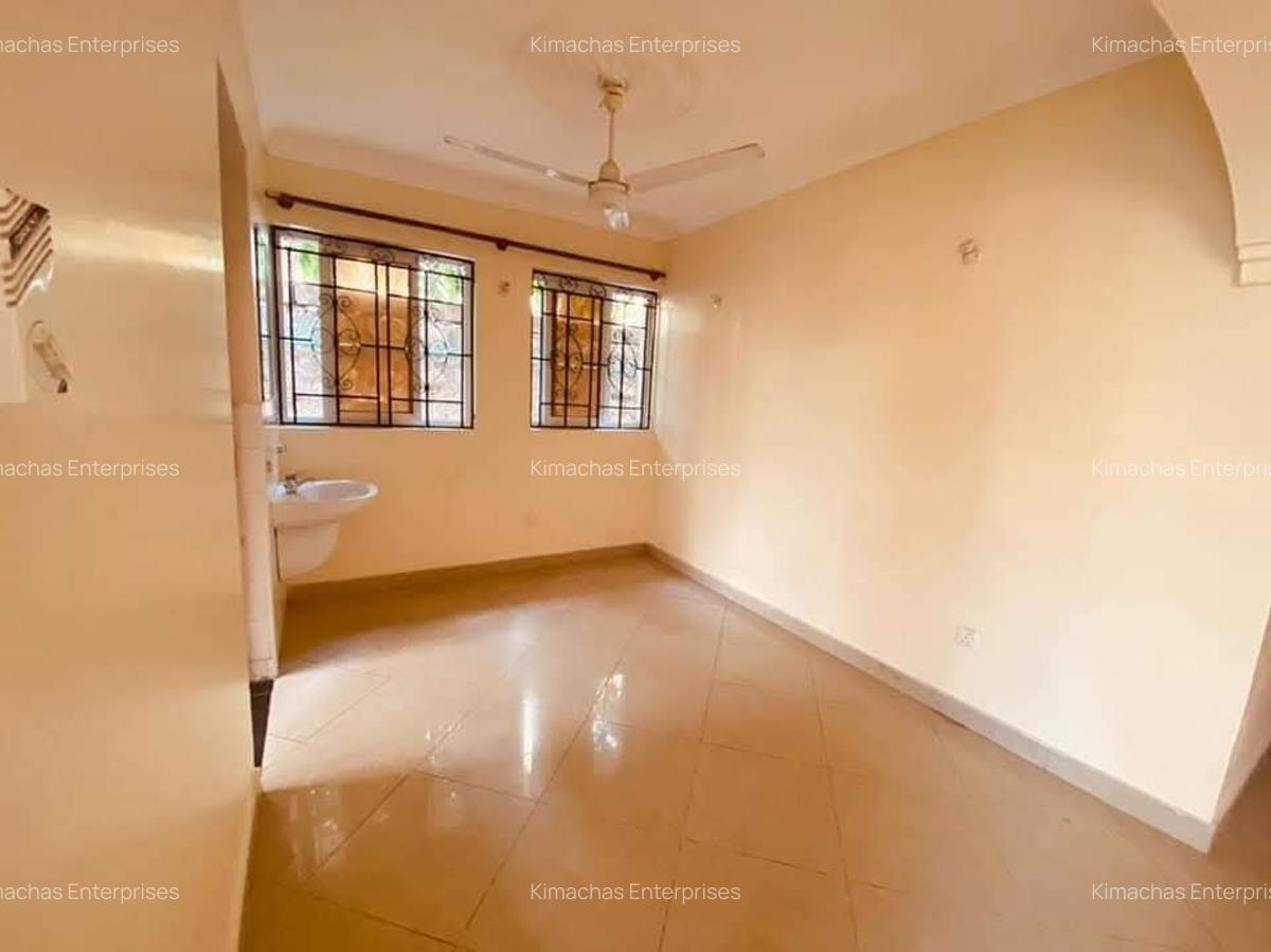 3 Bed Apartment with Swimming Pool at Links Road - 4