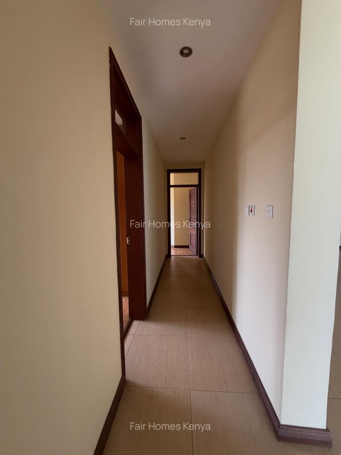 3 Bed Apartment with En Suite at Riverside Drive - 6