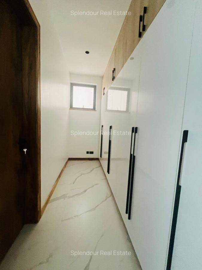 2 Bed Apartment with En Suite in Westlands Area - 13