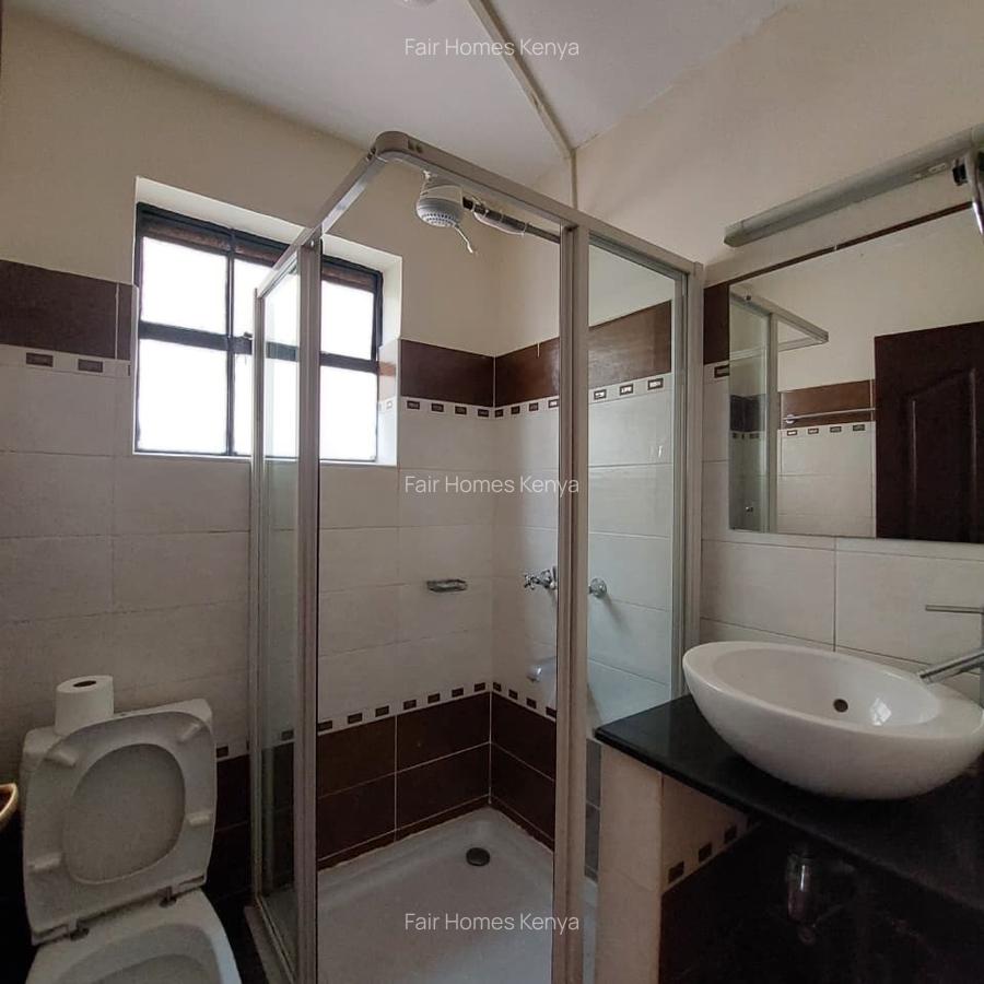 5 Bed Townhouse with En Suite at Convent Drive - 7