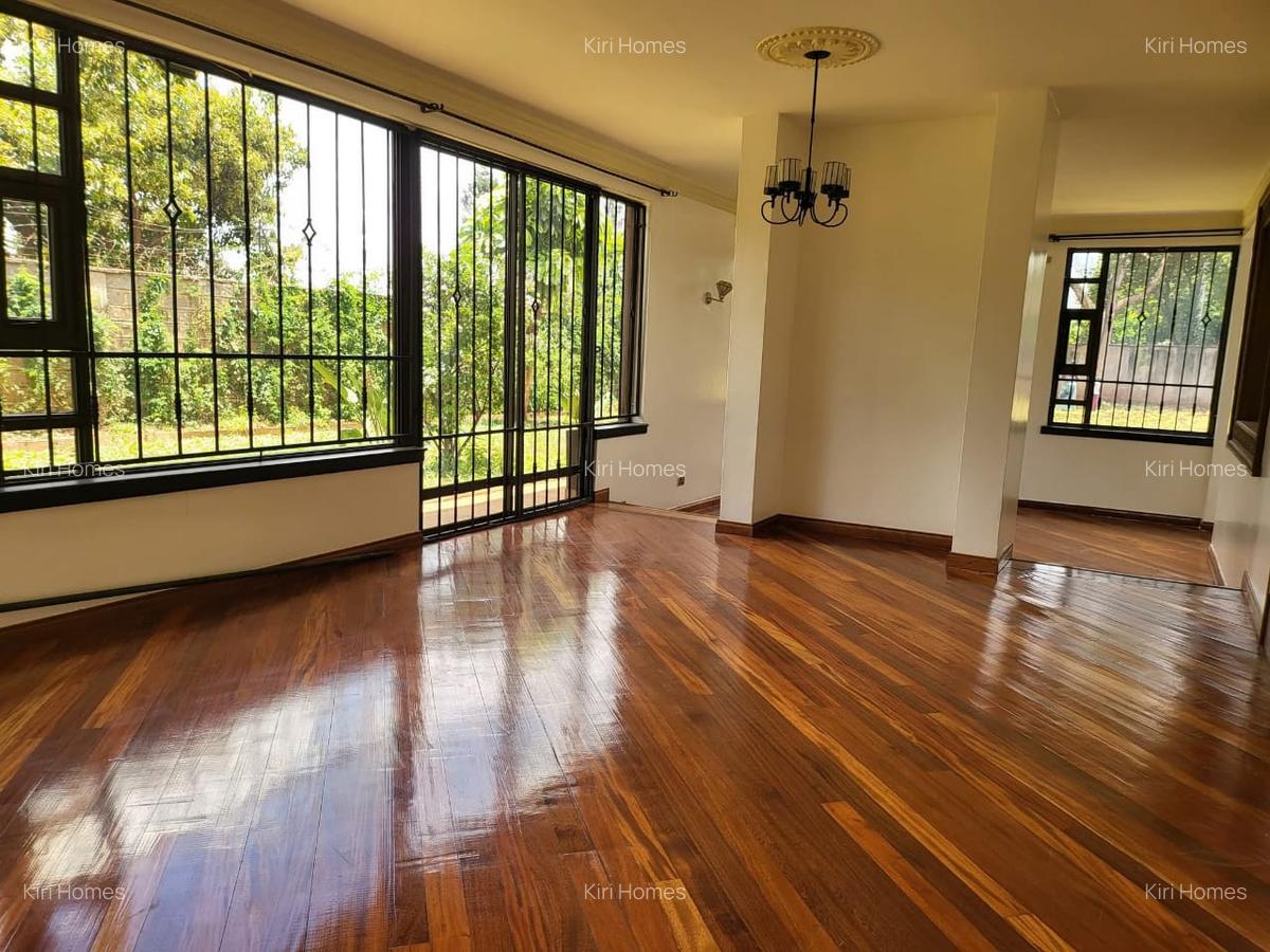 5 Bed Townhouse with En Suite in Runda - 9