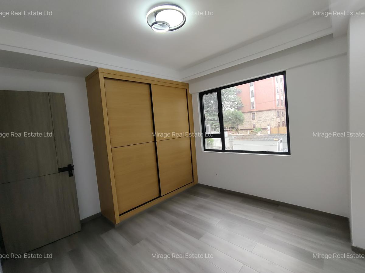 1 Bed Apartment with Gym in Lavington - 4