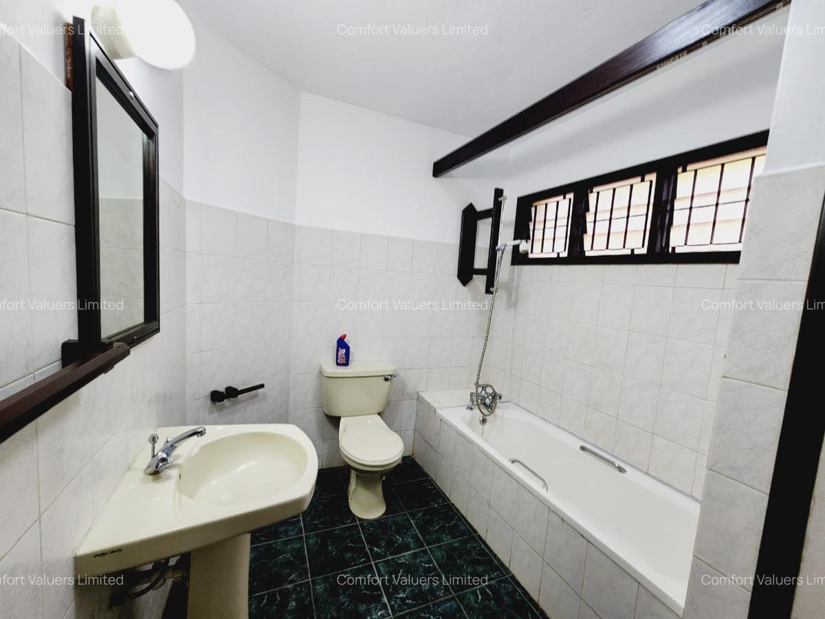 1 Bed House with En Suite at Westlands - 8