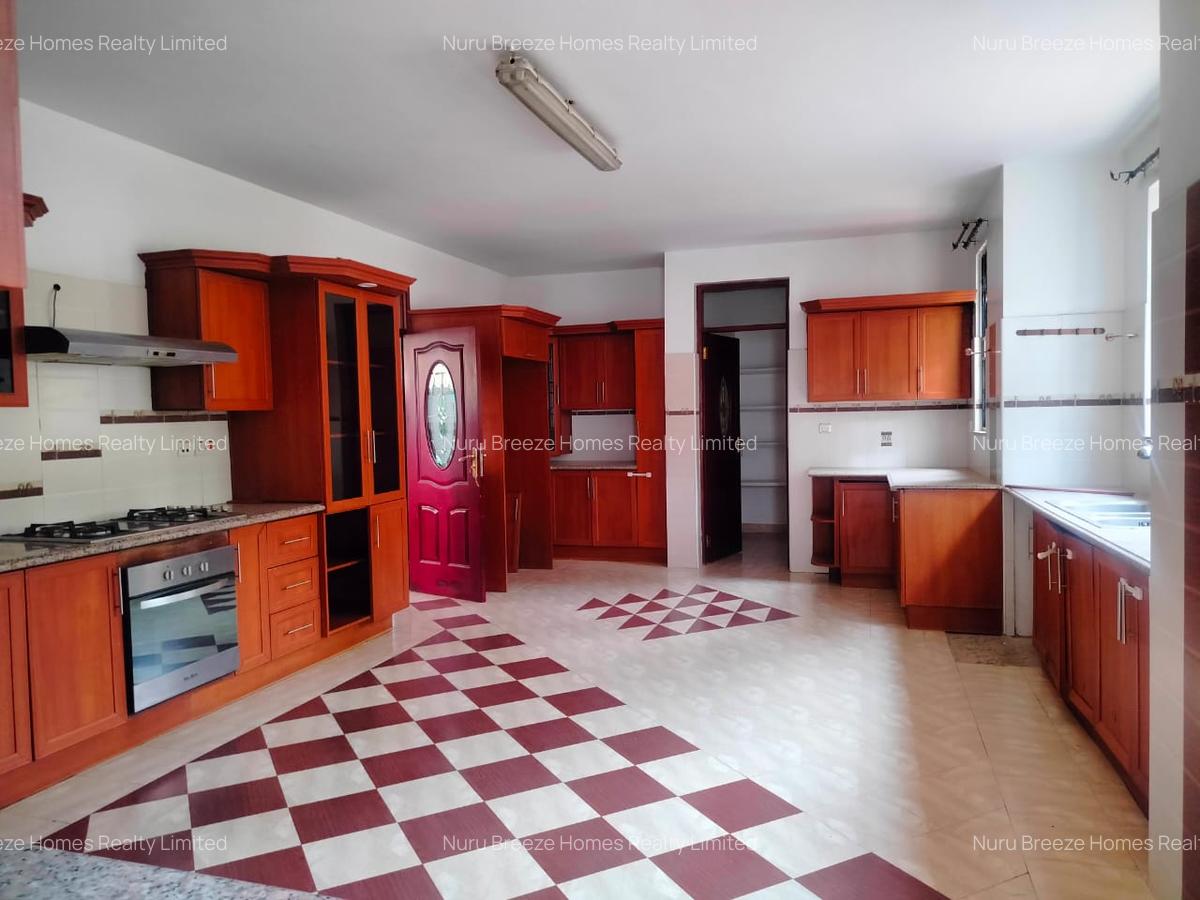4 Bed House with En Suite in Thigiri - 3
