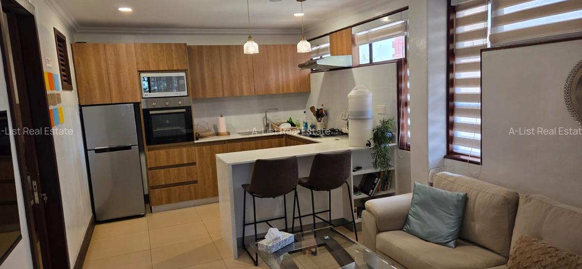 1 Bed House with En Suite at Magnolia Close - 4