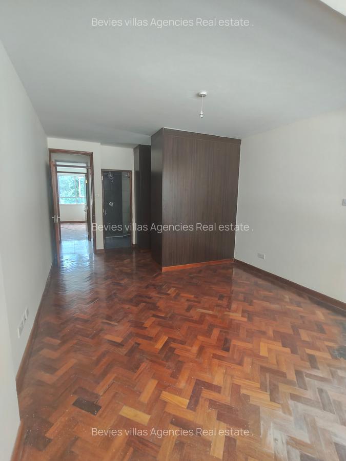 3 Bed Apartment with En Suite at Parklands - 3