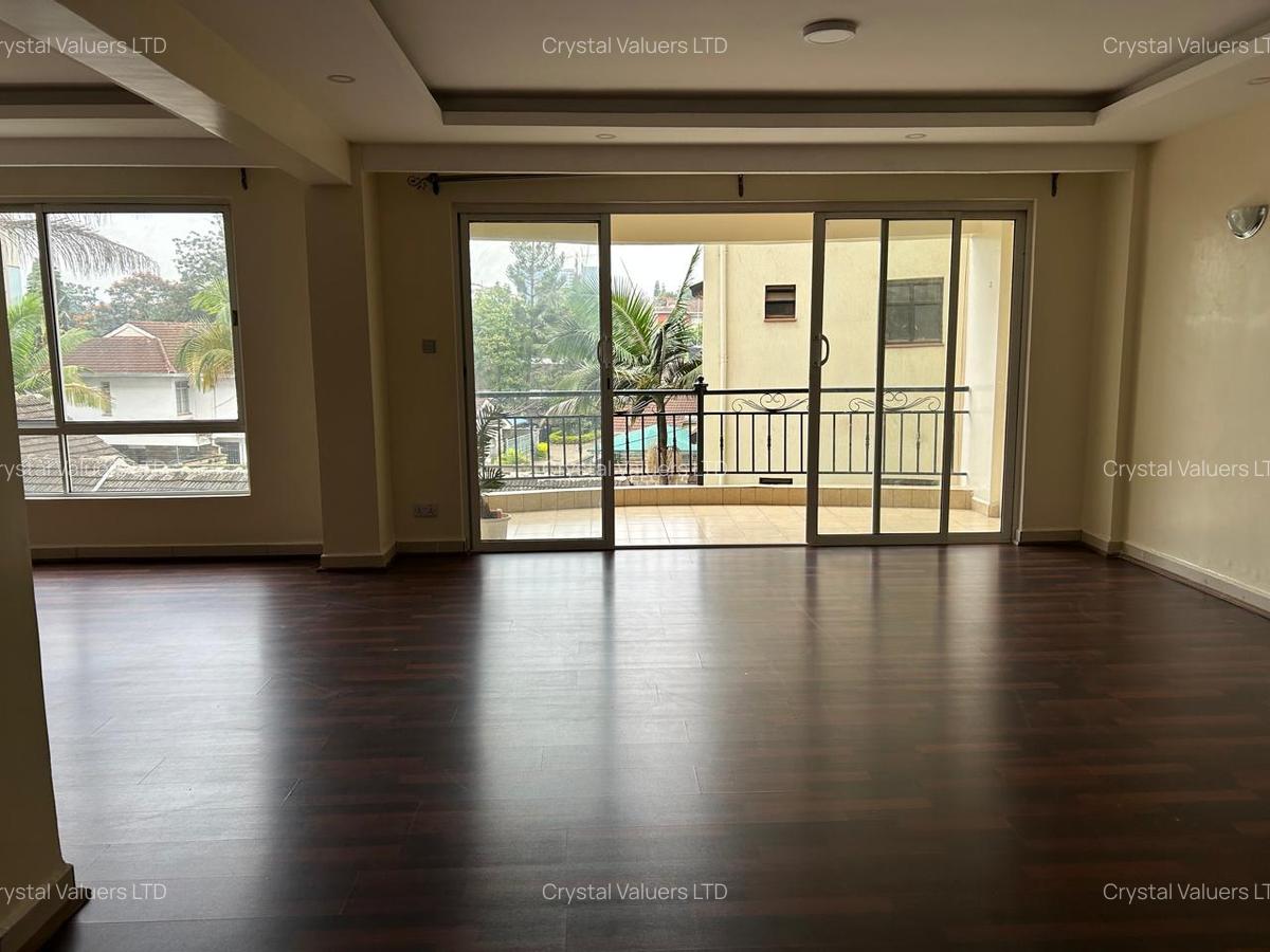 3 Bed Apartment with En Suite in Kileleshwa - 3
