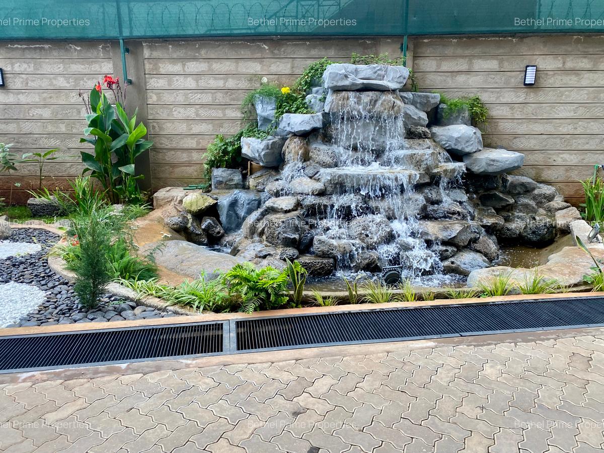 2 Bed Apartment with En Suite in Brookside - 16
