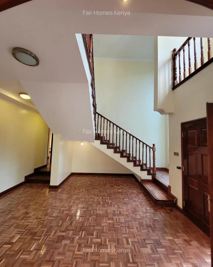 4 Bed Townhouse with En Suite at Chalbi Drive - 17