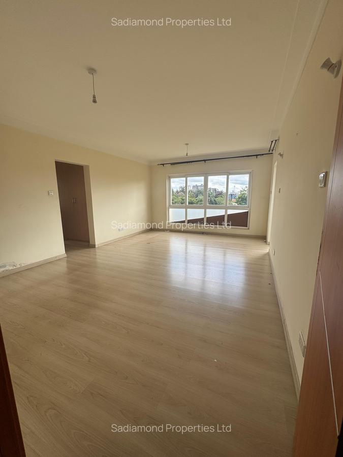 3 Bed Apartment with En Suite in Westlands Area - 3