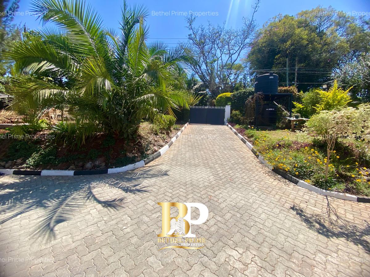 4 Bed House with En Suite in Loresho - 14