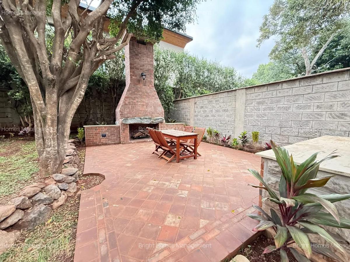 4 Bed Townhouse with En Suite in Lavington - 11