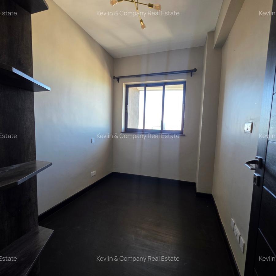 4 Bed Apartment with En Suite in Lavington - 11
