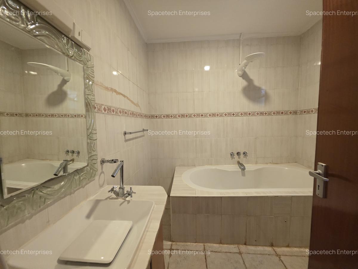 4 Bed House with Staff Quarters in Thigiri - 15