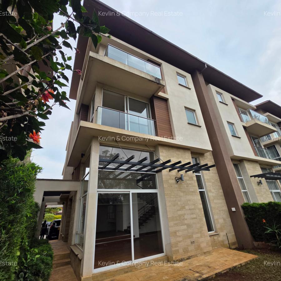 4 Bed Townhouse with En Suite in Lavington - 3