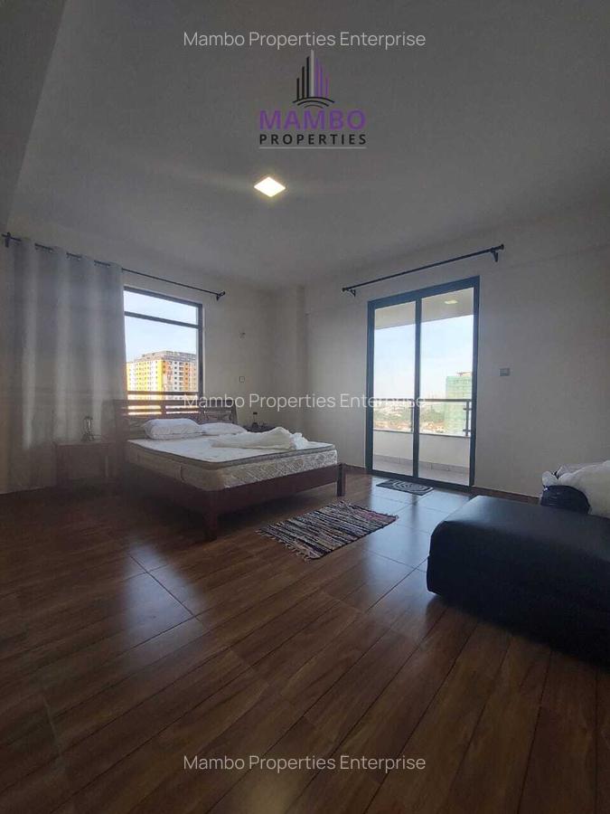 Furnished 2 Bed Apartment with En Suite at Near Arboretum Forest - 13