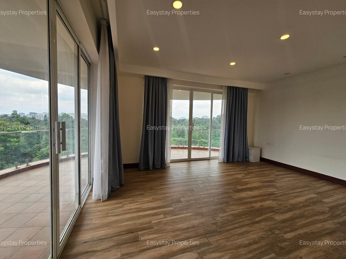 4 Bed Apartment with En Suite in Muthaiga - 5