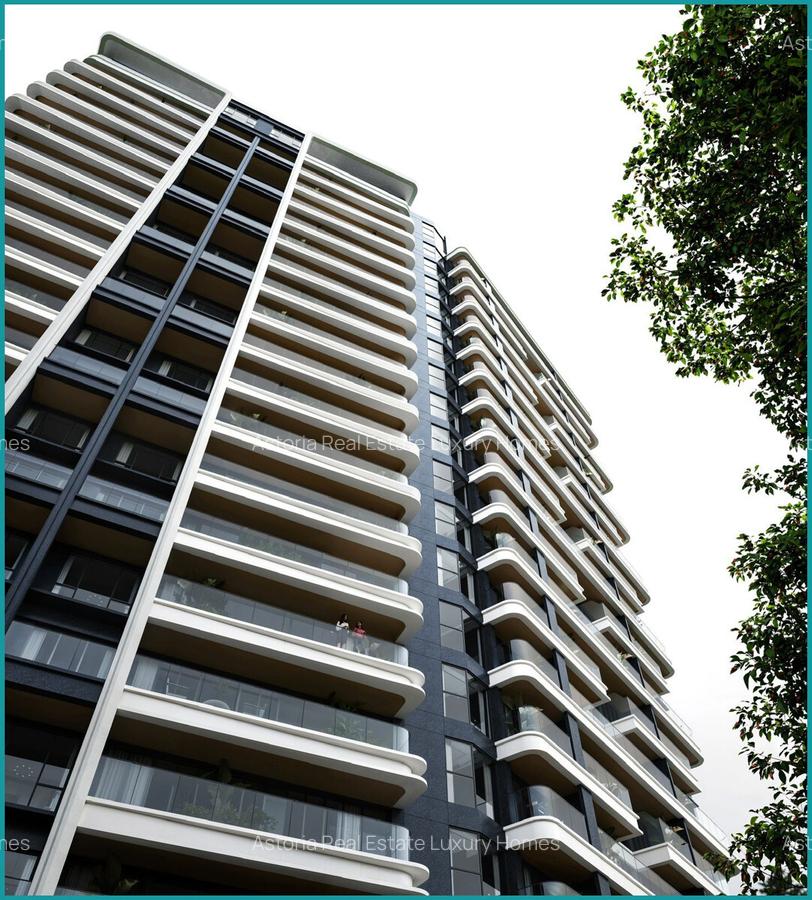 3 Bed Apartment with En Suite at 2026-121 - 2