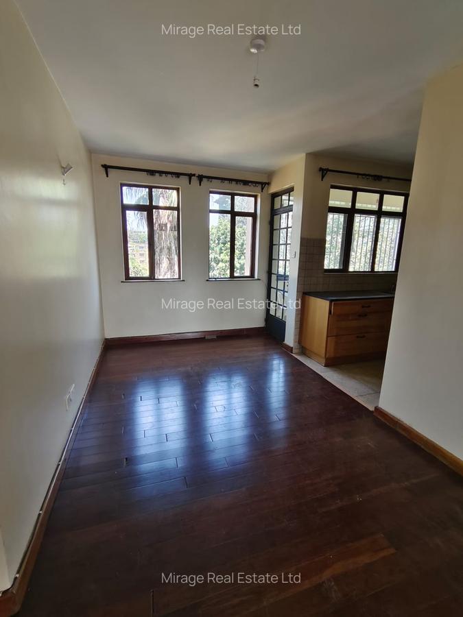 3 Bed Apartment with En Suite in Kilimani - 7