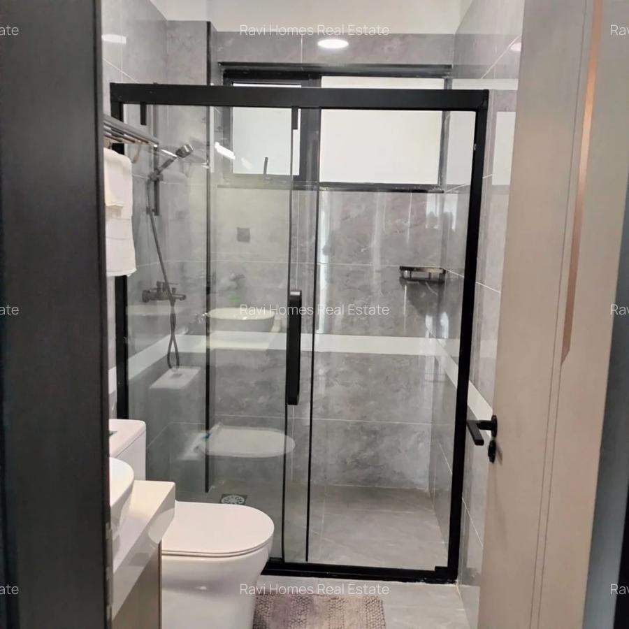 Studio Apartment with Swimming Pool at Sports Road - 16