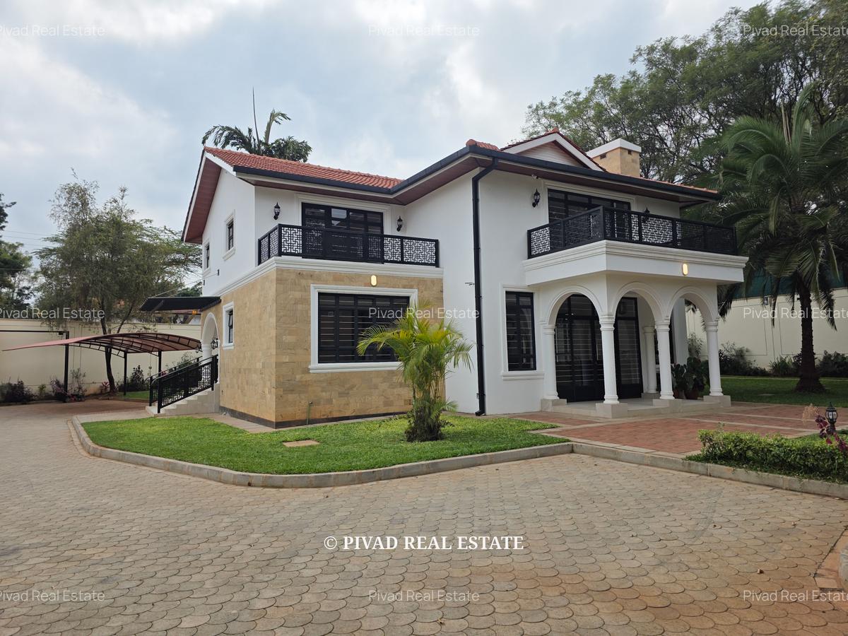 6 Bed House with Garden in Runda - 3