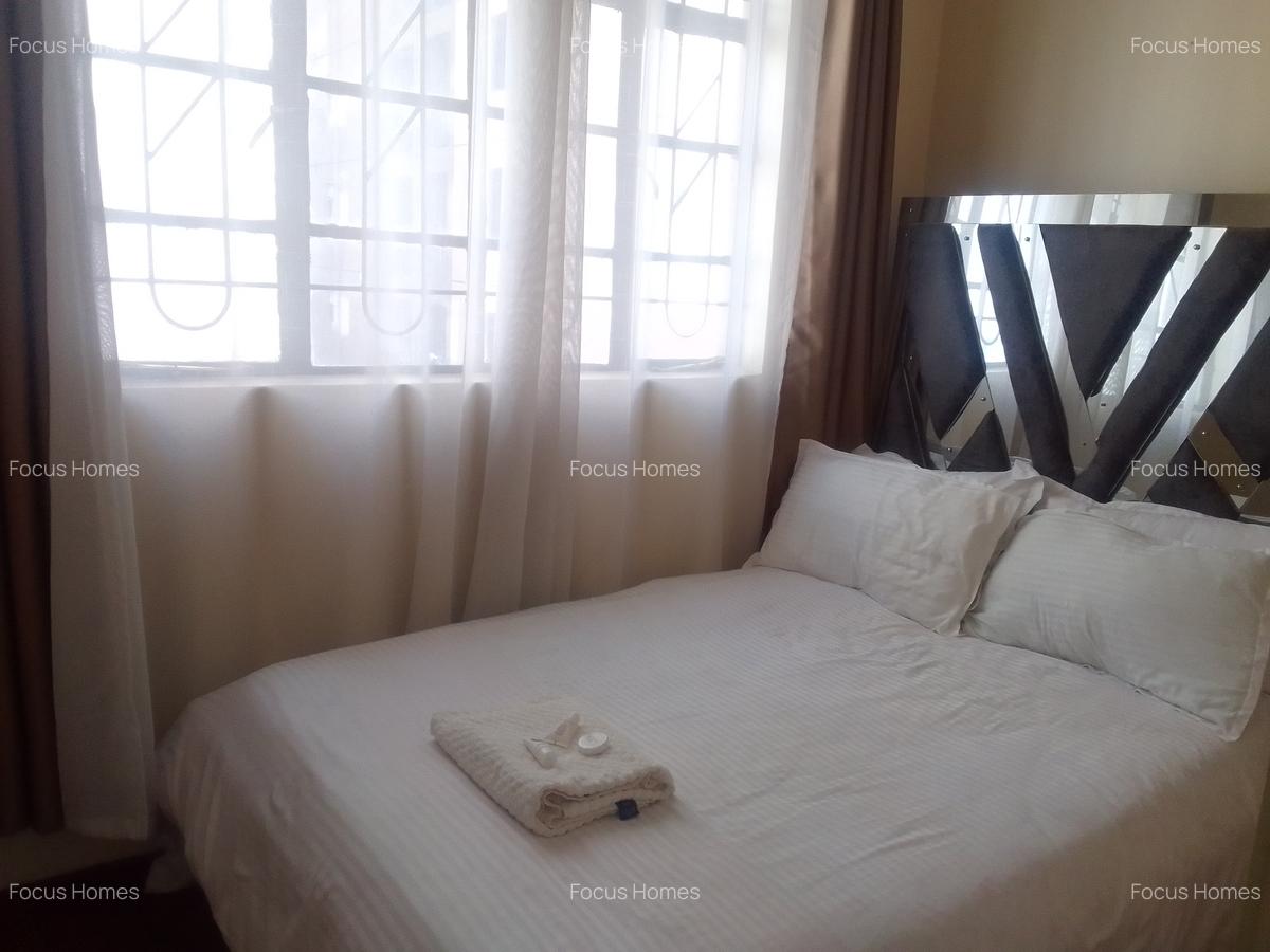 2 Bed Apartment with En Suite in Lavington - 15