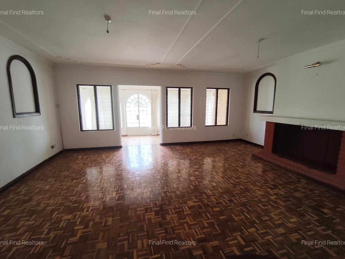 5 Bed House with En Suite in Loresho - 18