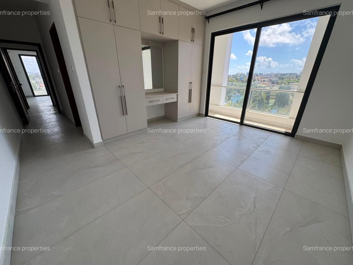 Serviced 3 Bed Apartment with En Suite at Mount Kenya Road - 4