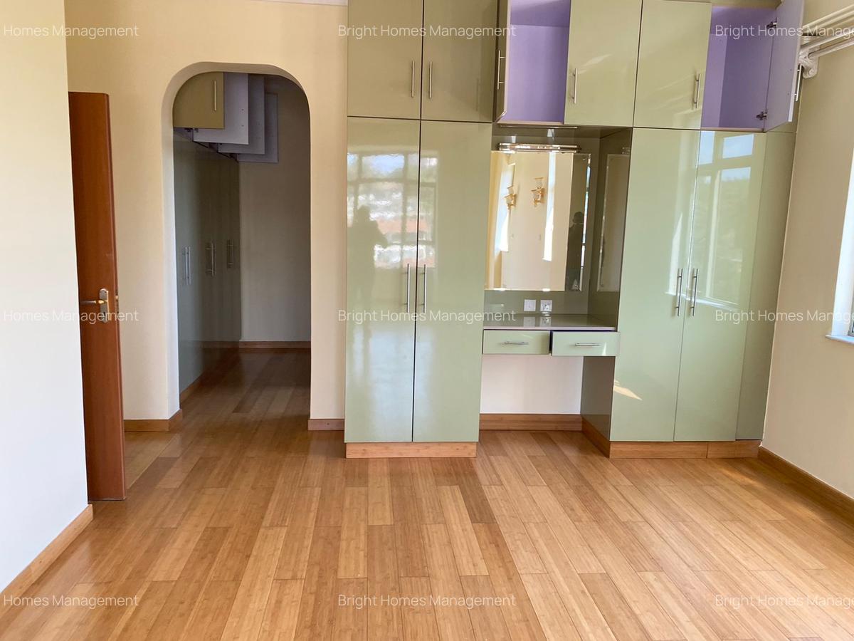 3 Bed Apartment with En Suite in Kilimani - 9