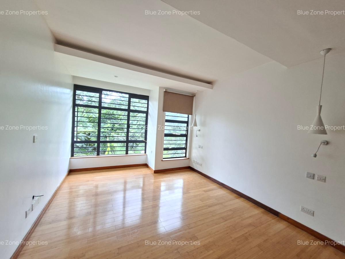 3 Bed Villa with En Suite at Off Redhill Road - 15