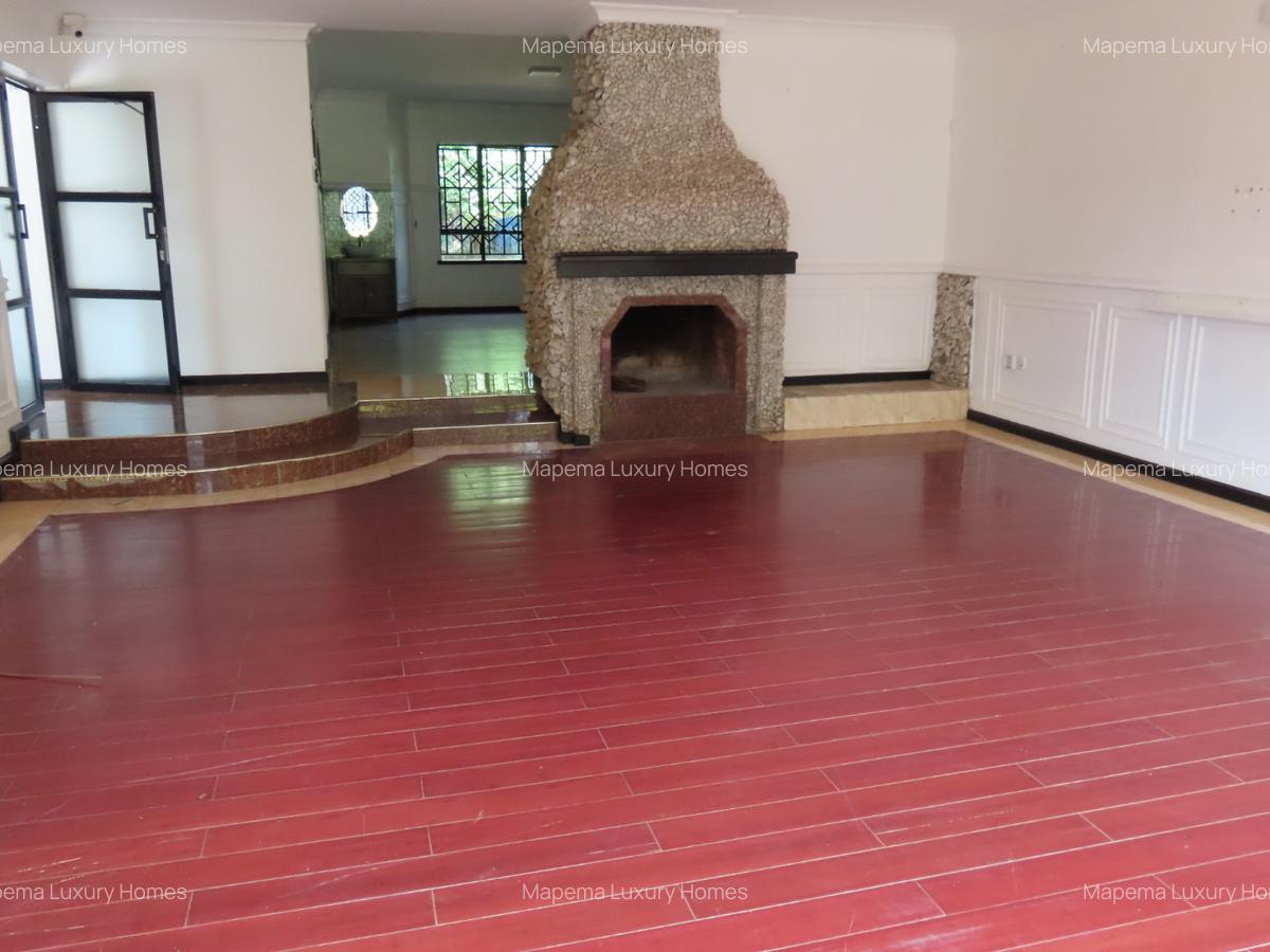 5 Bed House with En Suite at Kerarapon - 4