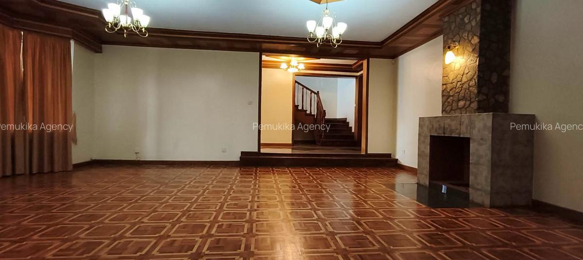 5 Bed Townhouse with En Suite in Runda - 5