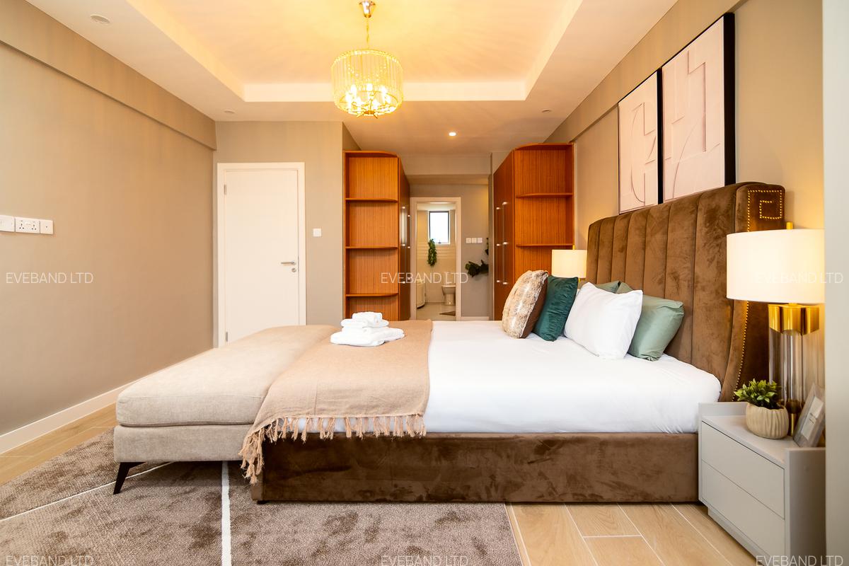 Furnished 3 Bed Apartment with En Suite at Vihiga Road - 2