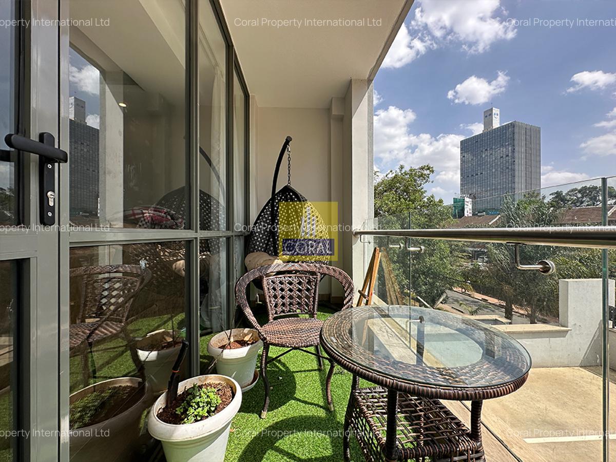 3 Bed Apartment in Brookside - 12