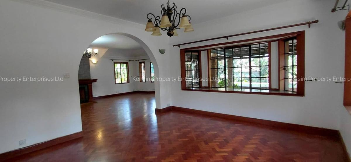 5 Bed Townhouse with En Suite in Runda - 15