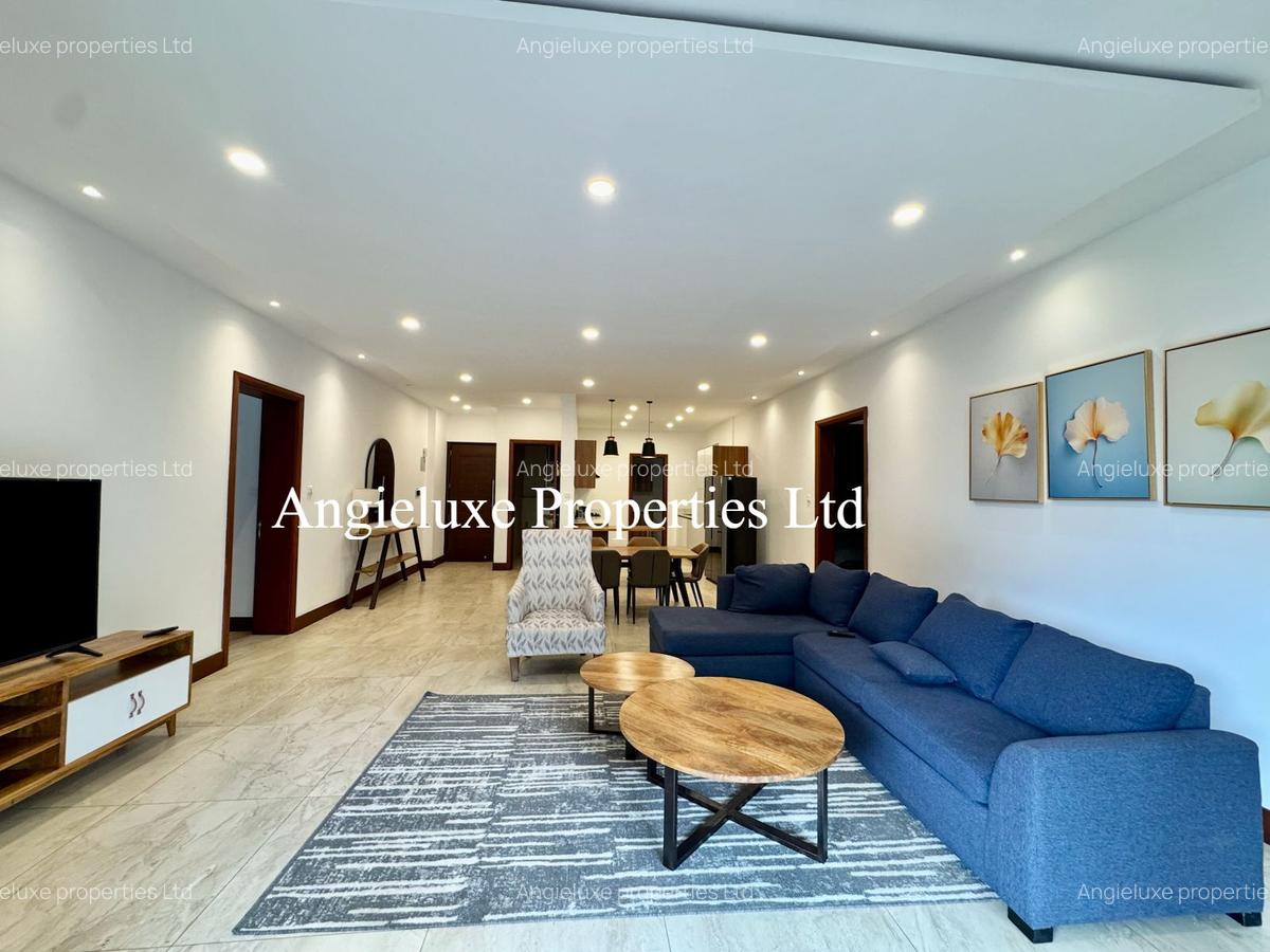 Furnished 3 Bed Apartment with En Suite at City Park Drive - 7