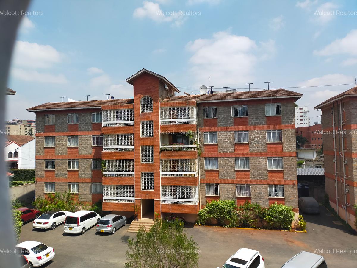 4 Bed Apartment with En Suite in Kilimani - 1