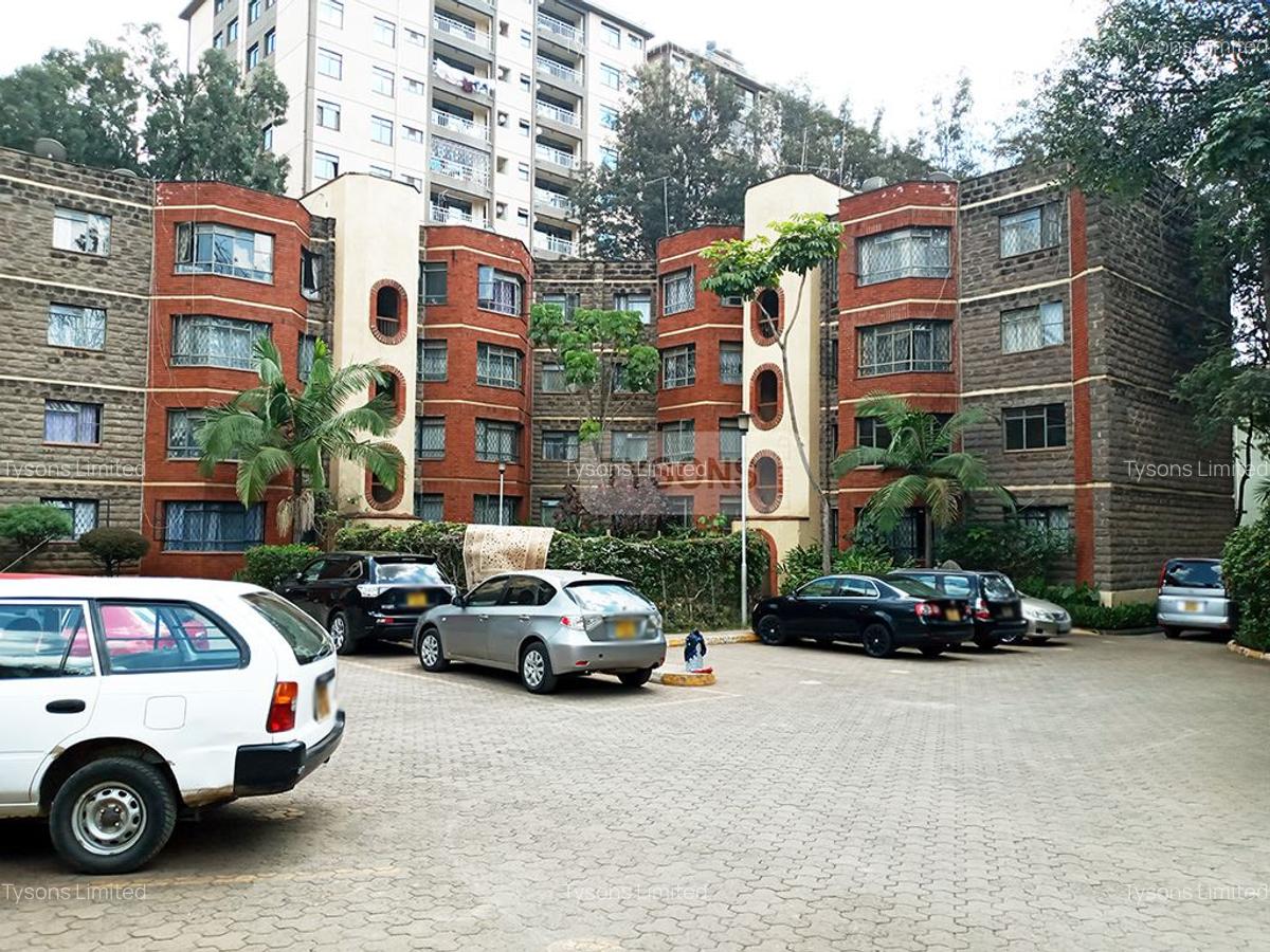 3 Bed Apartment with En Suite in Kilimani - 1