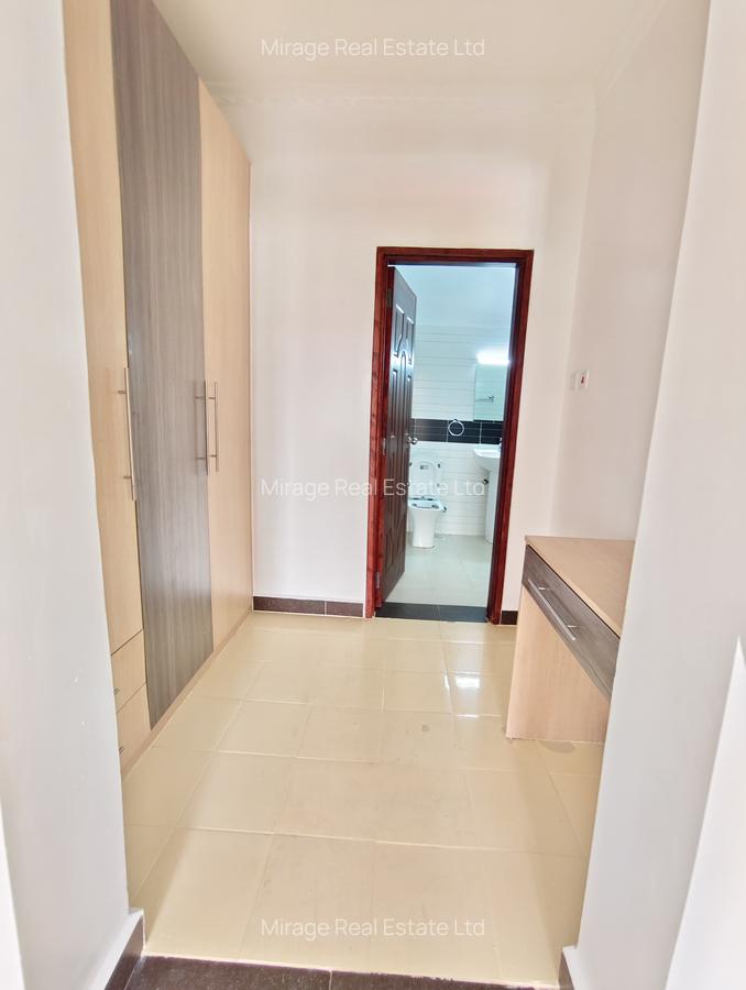 2 Bed Apartment with En Suite in Lavington - 13